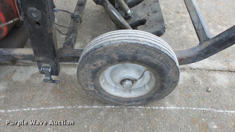 image for item AM9180 Lawn aerator