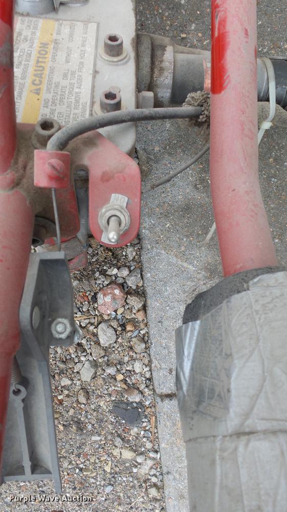 image for item AM9185 Little Beaver post hole digger