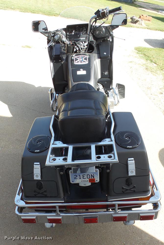 image for item AM9212 1987 Honda Goldwing GL1200 motorcycle