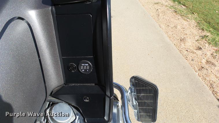 image for item AM9212 1987 Honda Goldwing GL1200 motorcycle