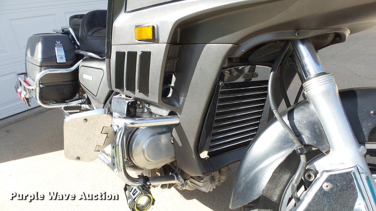 image for item AM9212 1987 Honda Goldwing GL1200 motorcycle