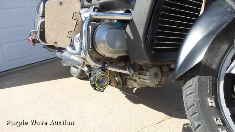 image for item AM9212 1987 Honda Goldwing GL1200 motorcycle