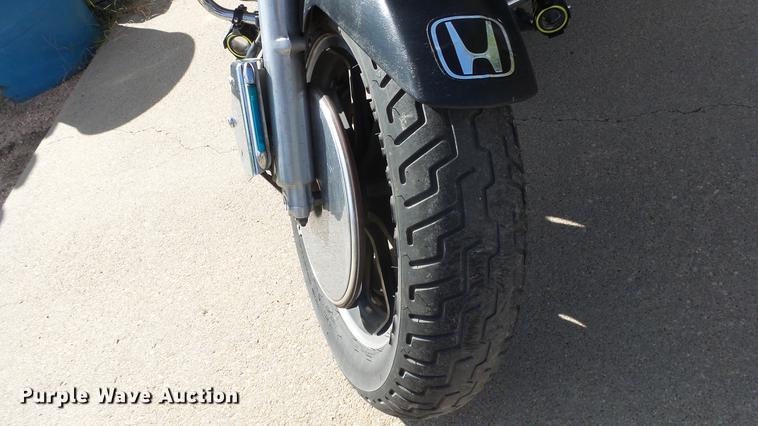 image for item AM9212 1987 Honda Goldwing GL1200 motorcycle