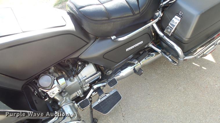 image for item AM9212 1987 Honda Goldwing GL1200 motorcycle