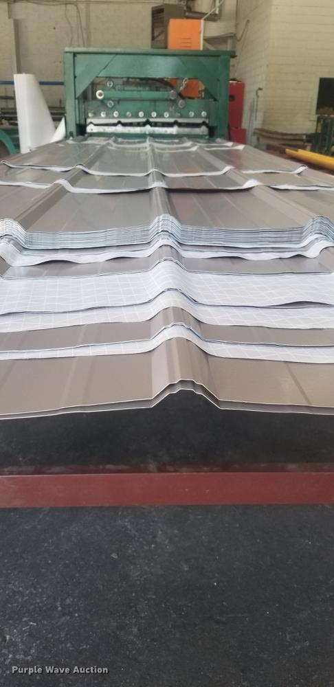 image for item AX9010 Metal paneling for a 30' x 40' x 10' building