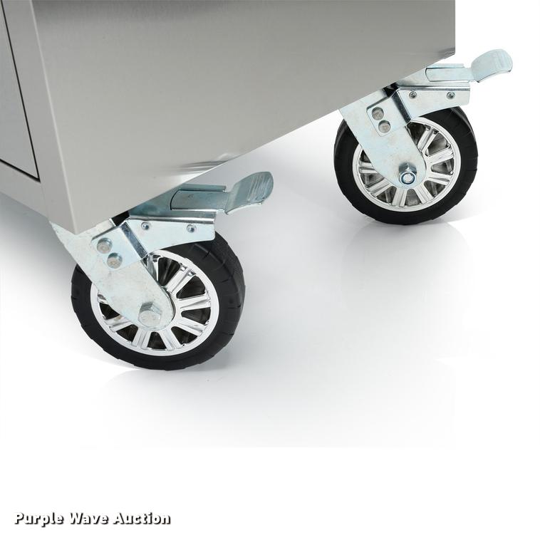 image for item DA8282 Toolbox