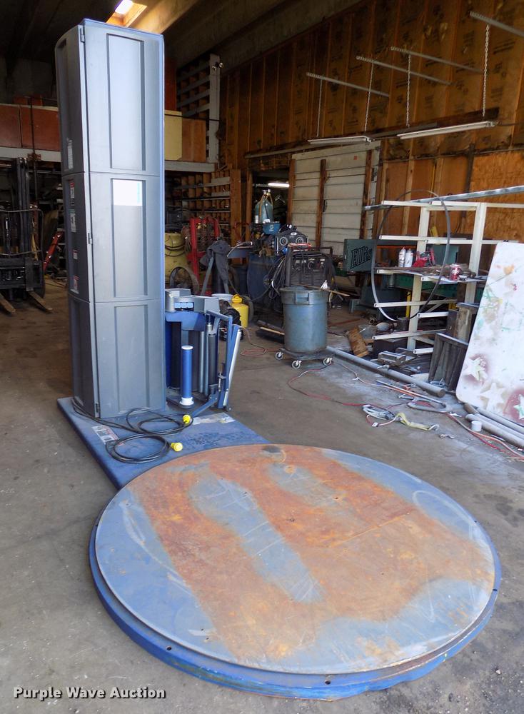 image for item DB8546 2010 Lantech Q300XT stretch wrapping system