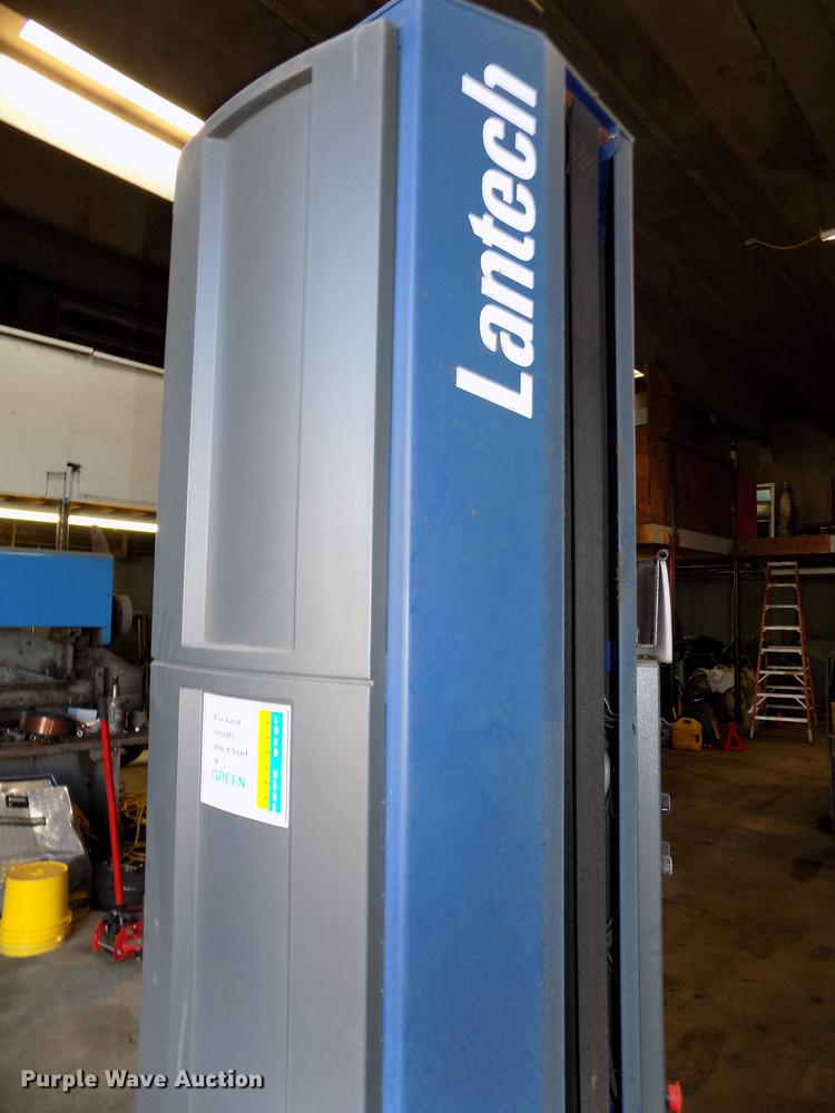 image for item DB8546 2010 Lantech Q300XT stretch wrapping system