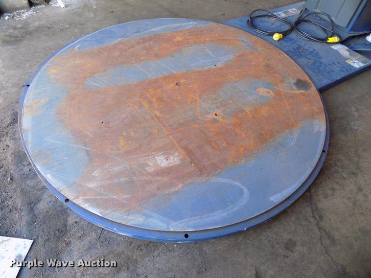 image for item DB8546 2010 Lantech Q300XT stretch wrapping system