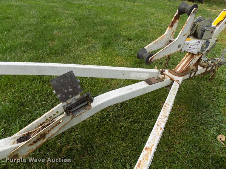 image for item DB8548 Midwest Industries Shorelander boat trailer