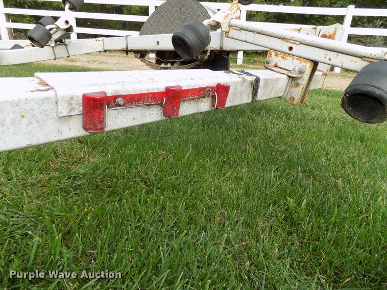 image for item DB8548 Midwest Industries Shorelander boat trailer