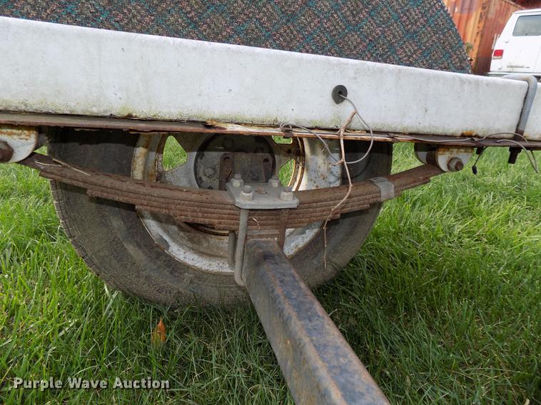 image for item DB8548 Midwest Industries Shorelander boat trailer