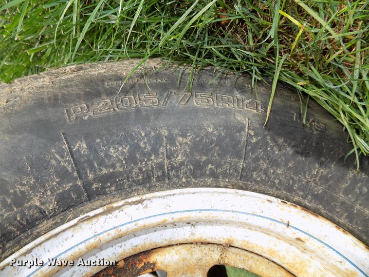 image for item DB8548 Midwest Industries Shorelander boat trailer