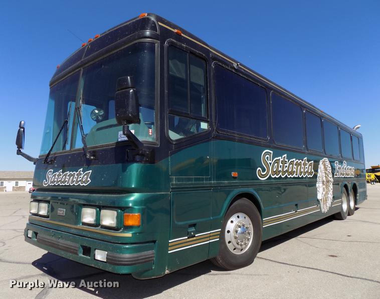 image for item DB8557 2000 Blue Bird LTC40 coach bus