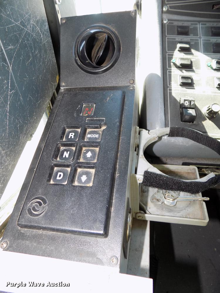 image for item DB8557 2000 Blue Bird LTC40 coach bus