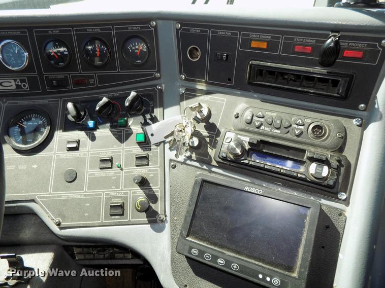 image for item DB8557 2000 Blue Bird LTC40 coach bus