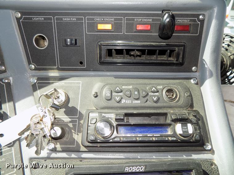 image for item DB8557 2000 Blue Bird LTC40 coach bus