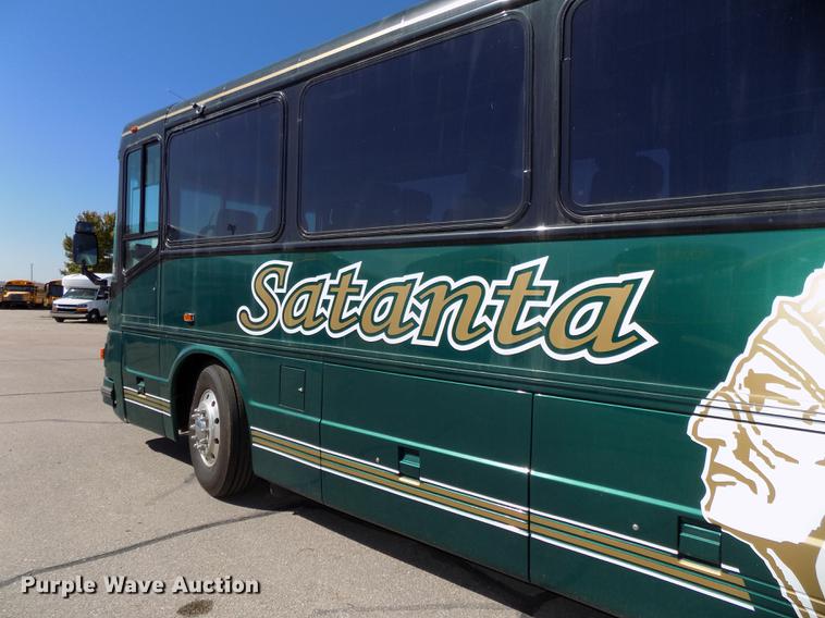 image for item DB8557 2000 Blue Bird LTC40 coach bus