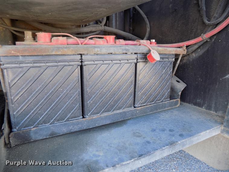 image for item DB8557 2000 Blue Bird LTC40 coach bus