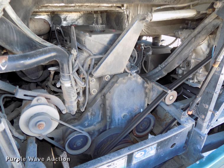 image for item DB8557 2000 Blue Bird LTC40 coach bus