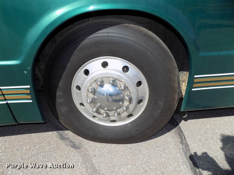 image for item DB8557 2000 Blue Bird LTC40 coach bus