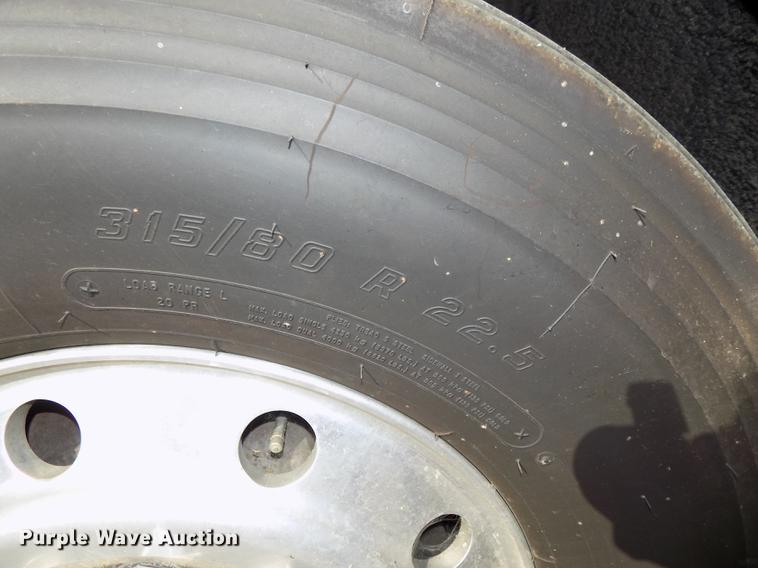 image for item DB8557 2000 Blue Bird LTC40 coach bus