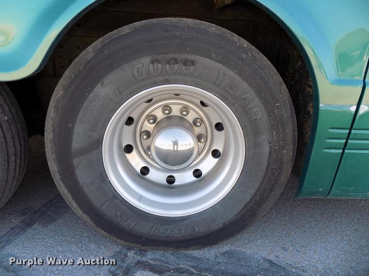 image for item DB8557 2000 Blue Bird LTC40 coach bus