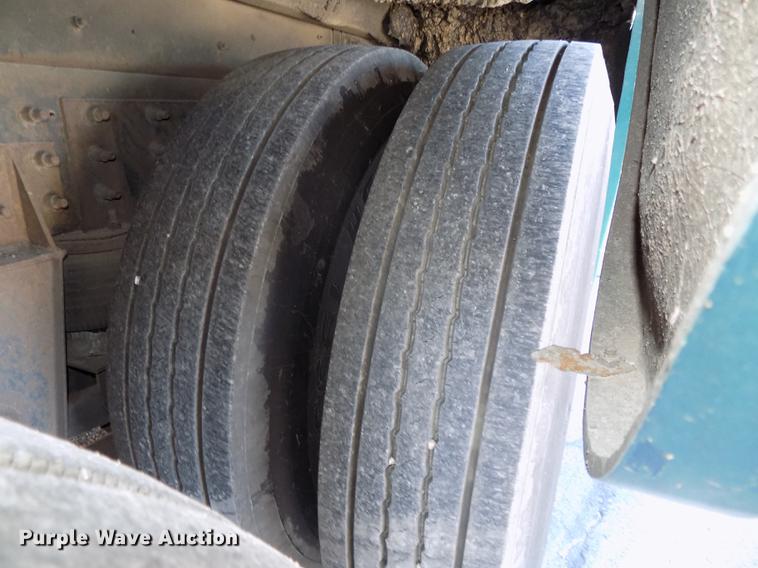 image for item DB8557 2000 Blue Bird LTC40 coach bus