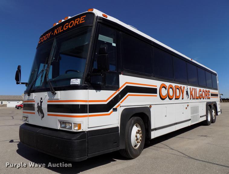 image for item DB8558 1996 MCI 102-D3 coach bus