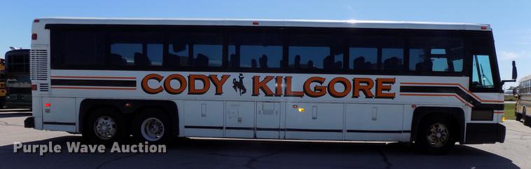 image for item DB8558 1996 MCI 102-D3 coach bus