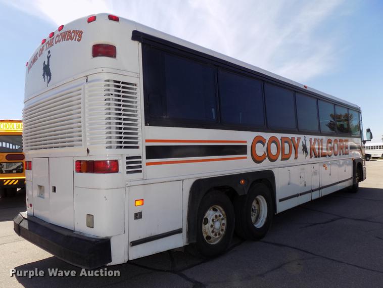 image for item DB8558 1996 MCI 102-D3 coach bus