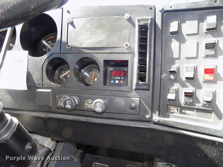 image for item DB8558 1996 MCI 102-D3 coach bus