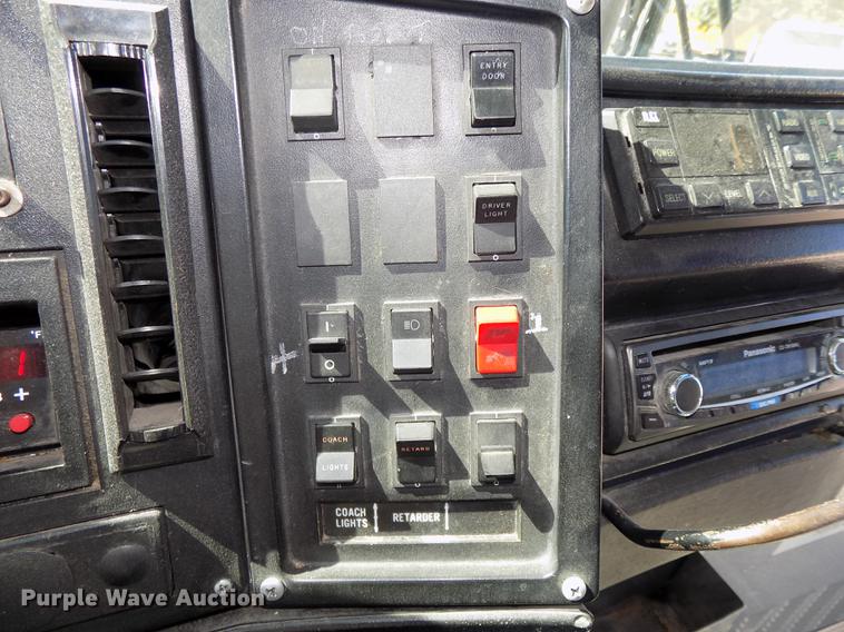 image for item DB8558 1996 MCI 102-D3 coach bus