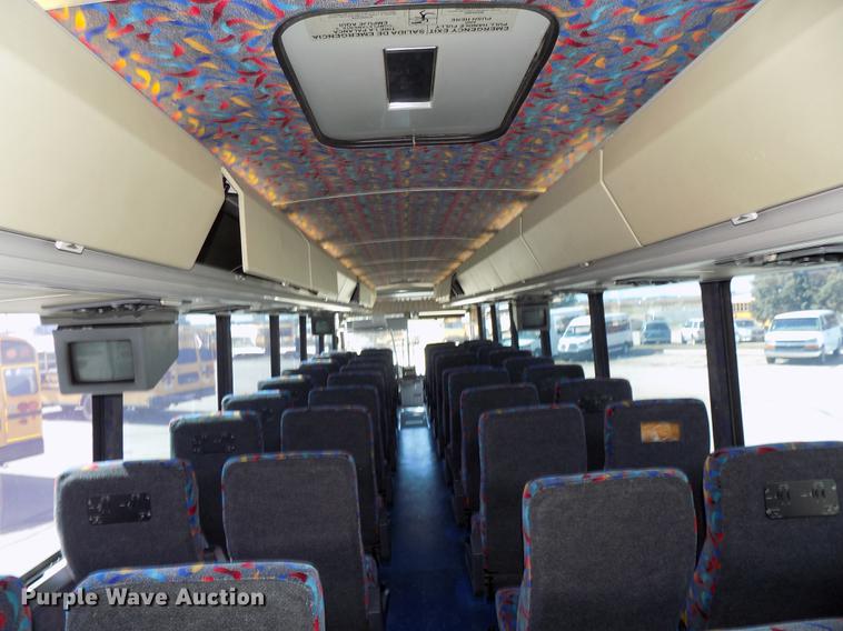 image for item DB8558 1996 MCI 102-D3 coach bus