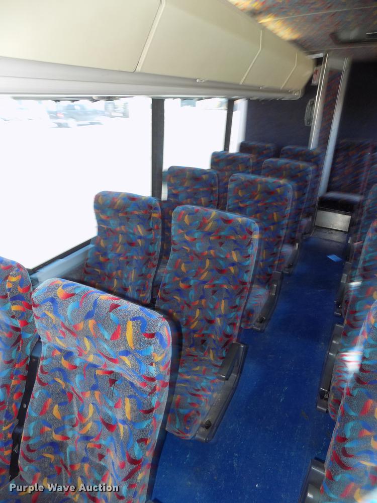 image for item DB8558 1996 MCI 102-D3 coach bus