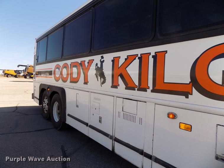 image for item DB8558 1996 MCI 102-D3 coach bus