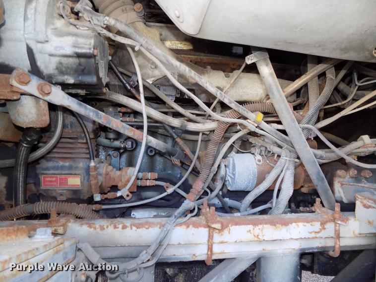 image for item DB8558 1996 MCI 102-D3 coach bus