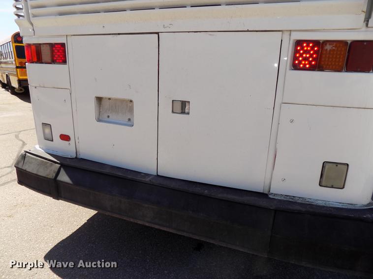 image for item DB8558 1996 MCI 102-D3 coach bus