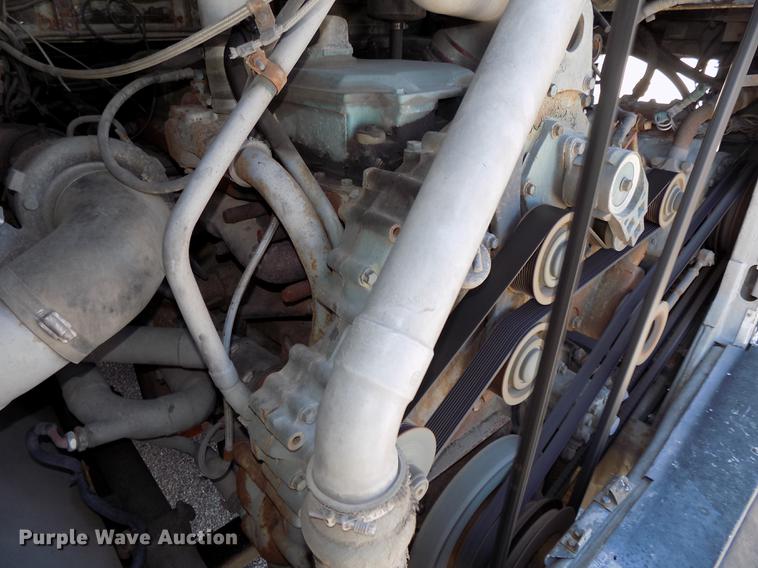 image for item DB8558 1996 MCI 102-D3 coach bus