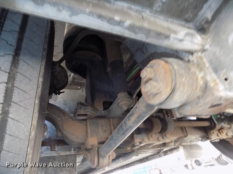 image for item DB8558 1996 MCI 102-D3 coach bus