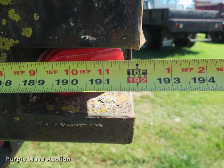 image for item DB8975 2000 International 4700 flat dump bed truck