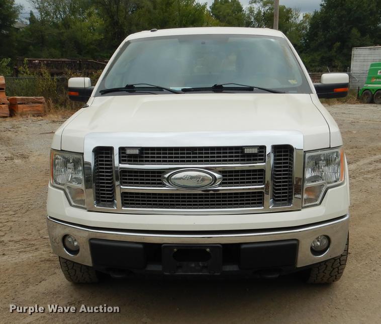 image for item DB9324 2009 Ford F150 Lariat SuperCrew pickup truck