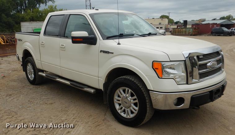 image for item DB9324 2009 Ford F150 Lariat SuperCrew pickup truck
