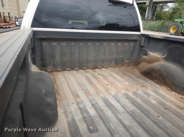 image for item DB9324 2009 Ford F150 Lariat SuperCrew pickup truck