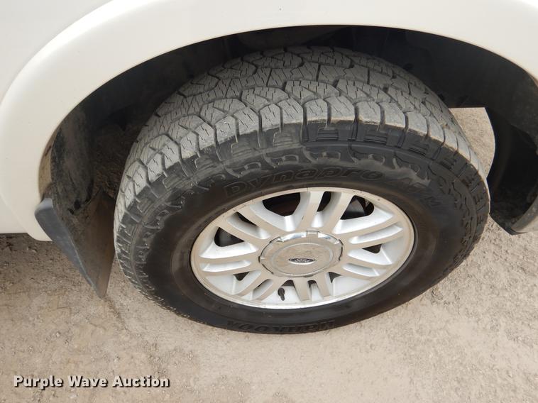 image for item DB9324 2009 Ford F150 Lariat SuperCrew pickup truck