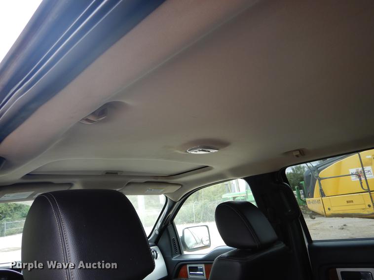 image for item DB9324 2009 Ford F150 Lariat SuperCrew pickup truck