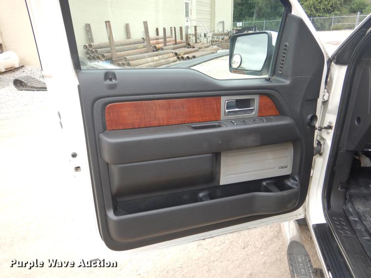 image for item DB9324 2009 Ford F150 Lariat SuperCrew pickup truck