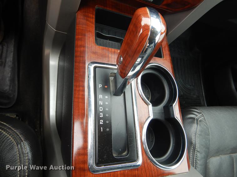 image for item DB9324 2009 Ford F150 Lariat SuperCrew pickup truck