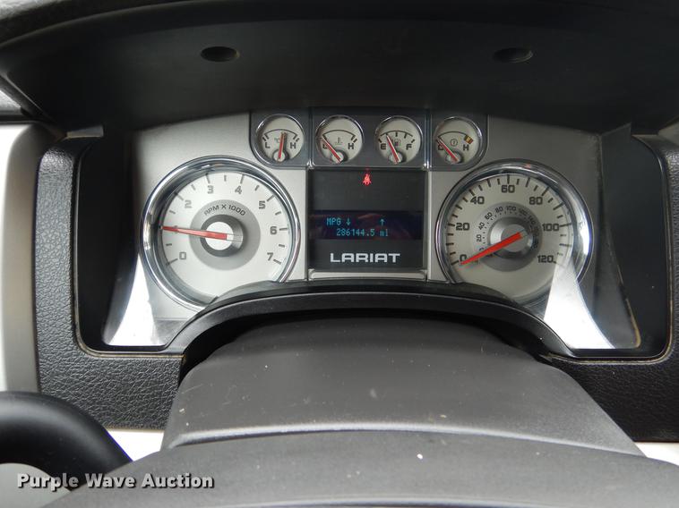 image for item DB9324 2009 Ford F150 Lariat SuperCrew pickup truck