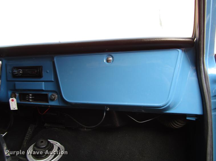 image for item DD4372 1967 Chevrolet K10 pickup truck